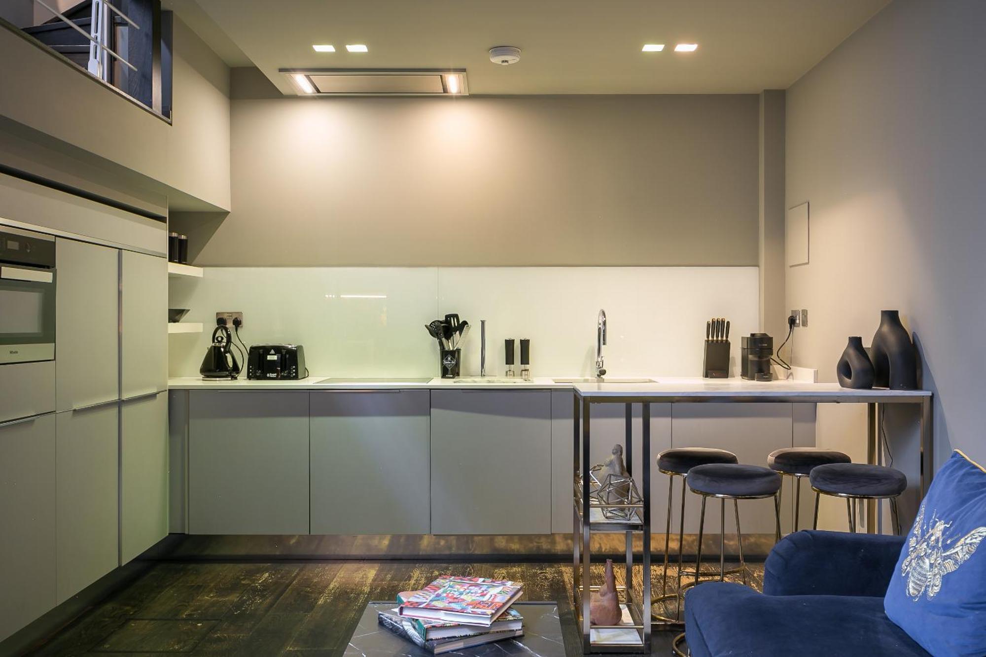 Urban Chic - Stukeley Apartment London Ngoại thất bức ảnh